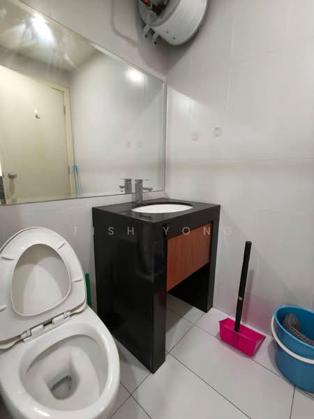 Impiana untuk Untuk Disewa - RM 1,600 /bulan, Apr 2026 - Bathroom - PropertyGuru.com.my