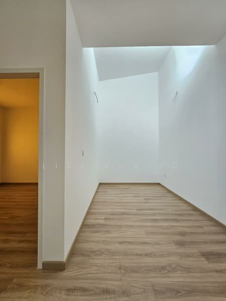 Rumah Teres 2 Tingkat untuk Dijual di Semenyih (Selangor) - Liza Khalid - PropertyGuru.com.my