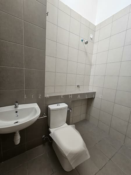 Rumah Teres 2 Tingkat untuk Dijual di Semenyih (Selangor) - Liza Khalid - PropertyGuru.com.my