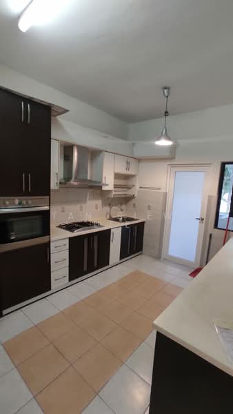 Townhouse for Rent in Petaling Jaya (Selangor) - Tan Siew Lee - Kitchen - PropertyGuru.com.my