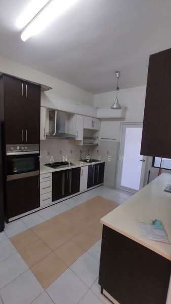 Townhouse for Rent in Petaling Jaya (Selangor) - Tan Siew Lee - Kitchen - PropertyGuru.com.my