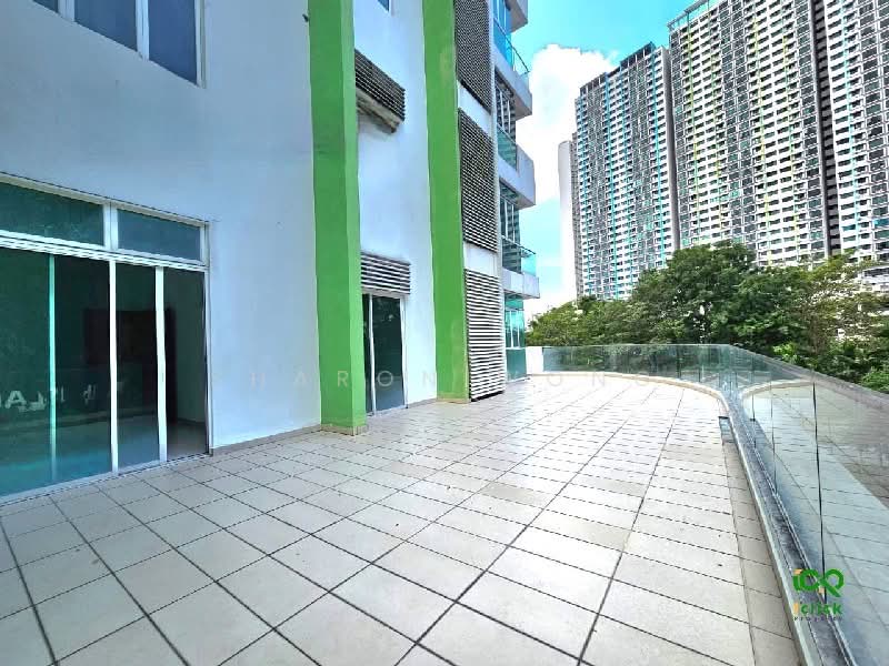 Kediaman Servis untuk Dijual di Setia Tri-angle - Sharon Wong - Exterior - PropertyGuru.com.my