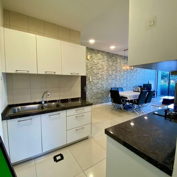 Condominium for Rent at The WaterEdge (Pinggiran Air) - Jensen Goh - Kitchen - PropertyGuru.com.my