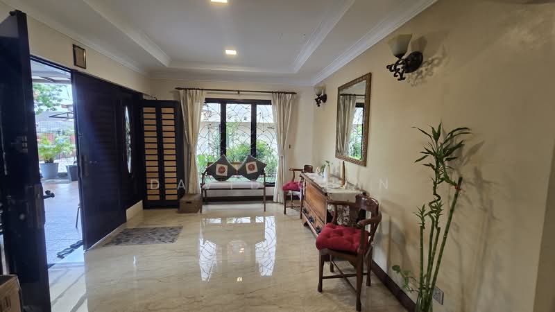Semi-Detached House for Sale in SS4 (Petaling Jaya) - David Chan - Entrance - PropertyGuru.com.my