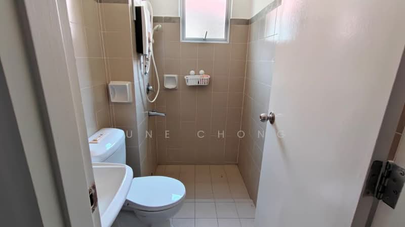 Leisure Farm untuk Untuk Disewa - RM 3,000 /bulan, Apr 2026 - Bathroom - PropertyGuru.com.my