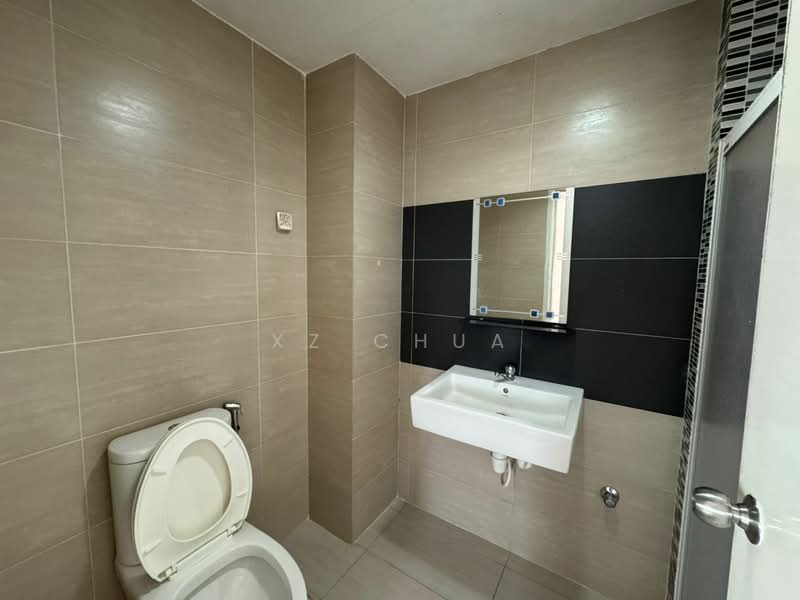 Condominium for Rent at Ujana Executive Apartment - XZ CHUA - Bathroom - PropertyGuru.com.my