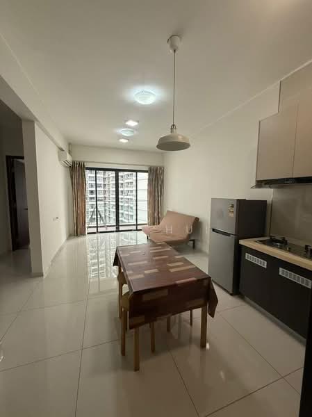 Condominium for Rent at Amberside @ Country Garden Danga Bay - Jee Hui - Living Room - PropertyGuru.com.my