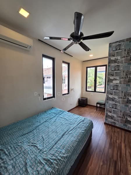 Taman Seri Selendang untuk Untuk Dijual - RM 550,000, Apr 2026 - Bedroom - PropertyGuru.com.my