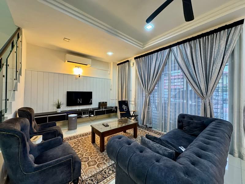 Rumah Teres 2 Tingkat untuk Dijual di Shah Alam (Selangor) - Nahathir Shahabudin - Living Room - PropertyGuru.com.my