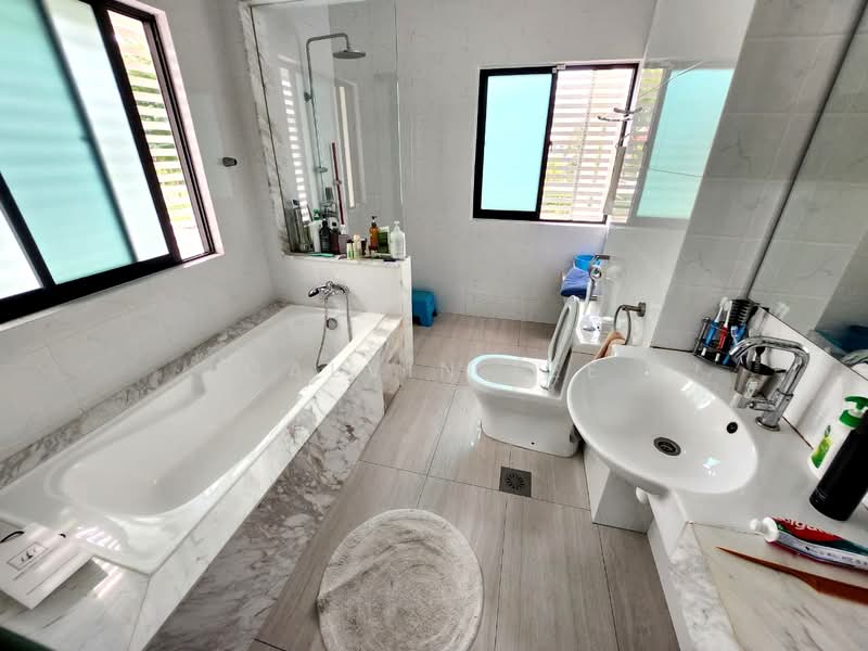 Taman Ponderosa Taman Ponderosa Taman Ponderosa Taman Ponderosa Tamans Ponderosas untuk Untuk Dijual - RM 1,750,000, Apr 2026 - Bathroom - PropertyGuru.com.my