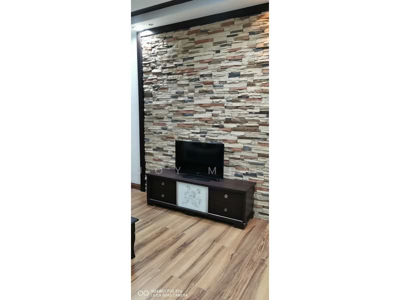 Lake View Suites untuk Untuk Dijual - RM 490,000, Apr 2026 - Living Room - PropertyGuru.com.my