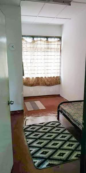 2-storey Terraced House for Sale in Bandar Baru Salak Tinggi (Sepang) - Mohd Aizat Saiful Bahri - Bedroom - PropertyGuru.com.my