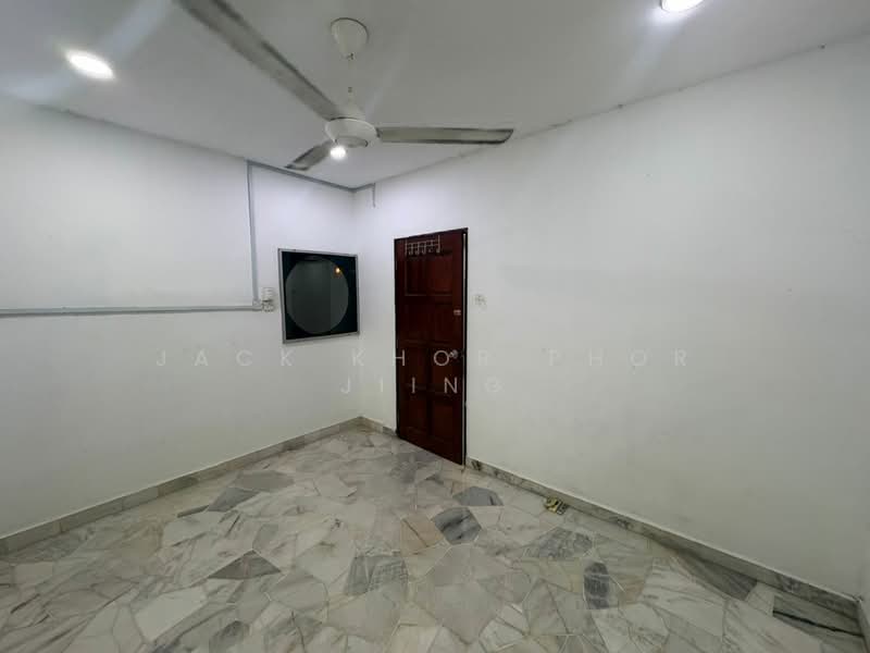 Batu Belah Klang untuk Untuk Disewa - RM 1,590 /bulan, Apr 2026 - Interior - PropertyGuru.com.my