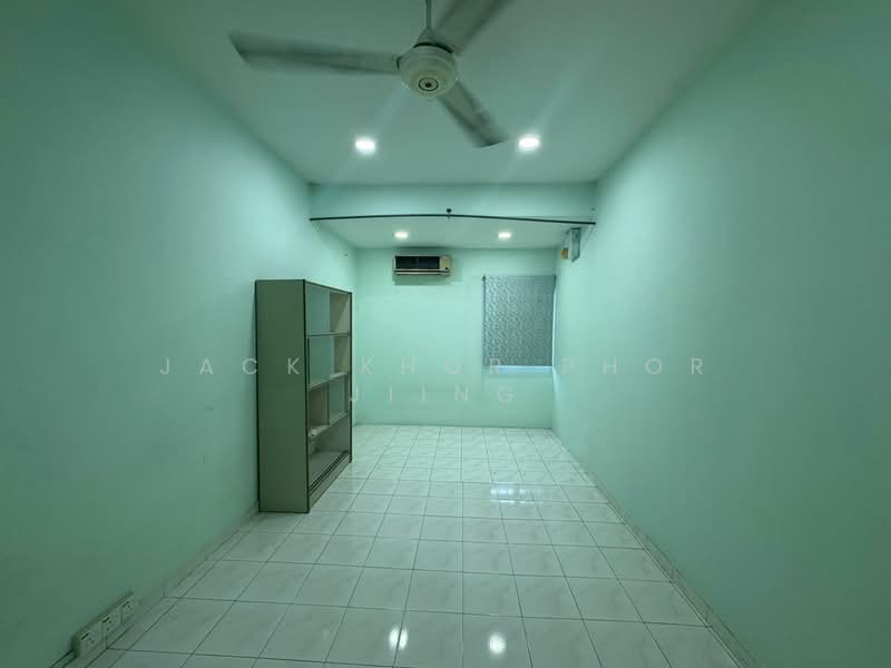 Batu Belah Klang untuk Untuk Disewa - RM 1,590 /bulan, Apr 2026 - Interior - PropertyGuru.com.my