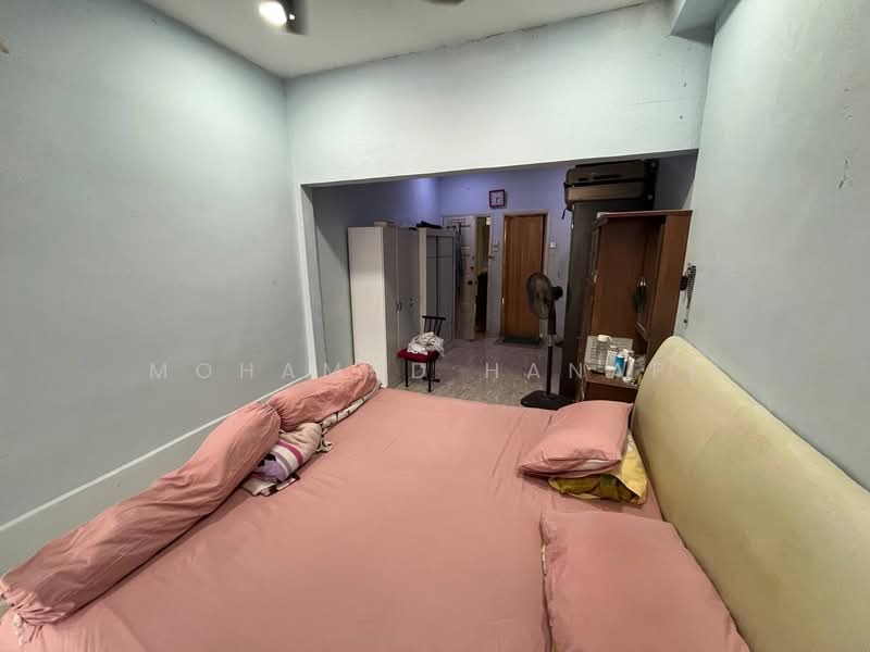 2-storey Terraced House for Sale in Taman Selayang Indah (Selayang) - Mohamad Hanafi - Bedroom - PropertyGuru.com.my