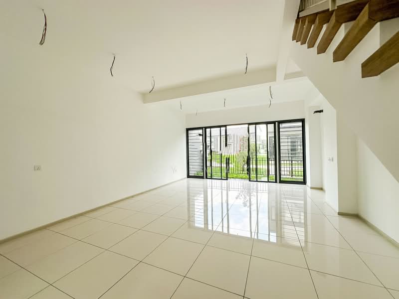 Terraced House for Rent in Shah Alam (Selangor) - Ivy Mak - Living Room - PropertyGuru.com.my