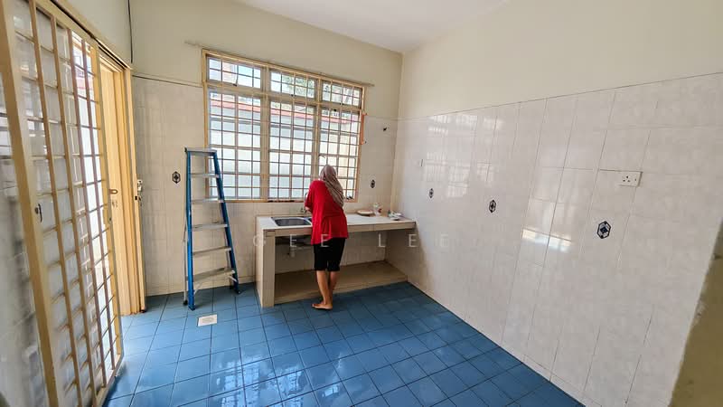2-storey Terraced House for Rent in Cheras (Kuala Lumpur) - GEE Lee - Kitchen - PropertyGuru.com.my