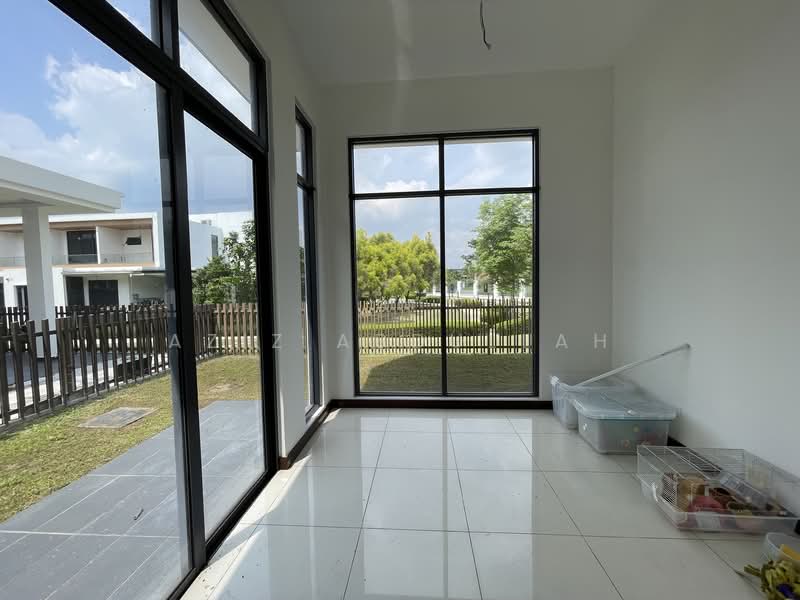Semi-Detached House for Sale in Telok Panglima Garang (Selangor) - Aziz Abdullah - Interior - PropertyGuru.com.my