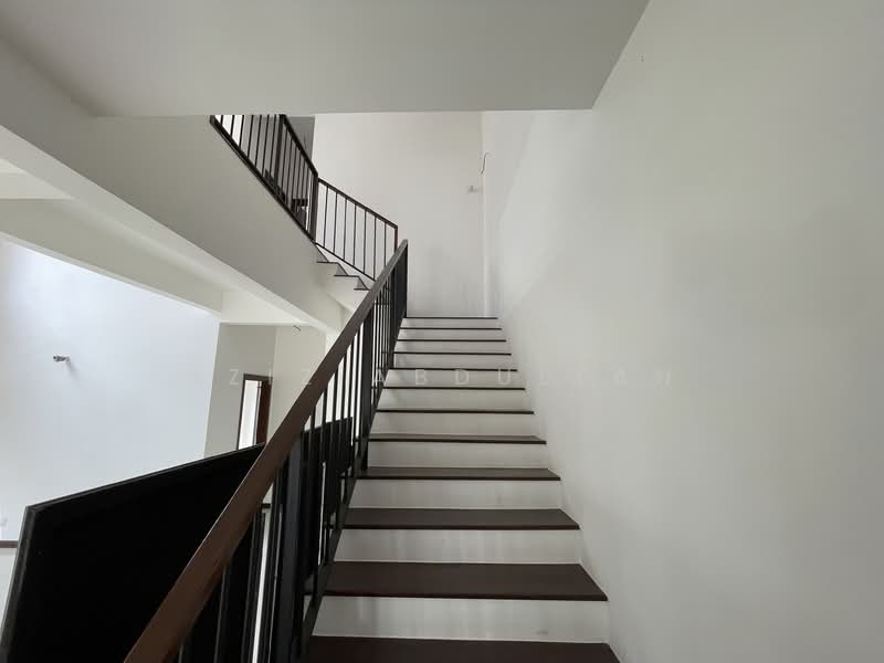 Semi-Detached House for Sale in Telok Panglima Garang (Selangor) - Aziz Abdullah - Interior - PropertyGuru.com.my