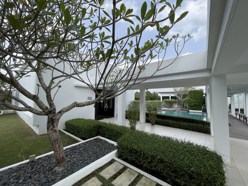 Semi-Detached House for Sale in Telok Panglima Garang (Selangor) - Aziz Abdullah - Clubhouse  - PropertyGuru.com.my