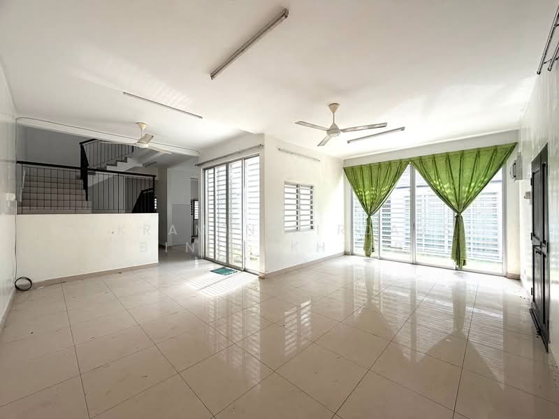 2-storey Terraced House for Sale in Puncak Bestari (Puncak Alam) - Akramin Firdaus Bin Mokhtar - PropertyGuru.com.my