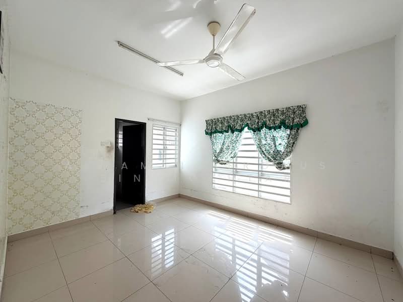 2-storey Terraced House for Sale in Puncak Bestari (Puncak Alam) - Akramin Firdaus Bin Mokhtar - PropertyGuru.com.my