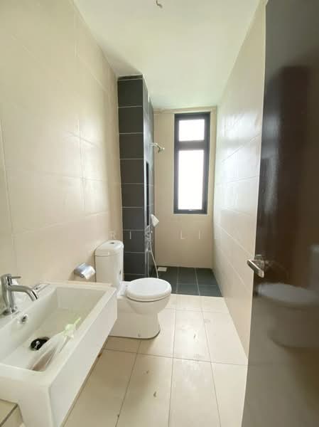 8Scape Residence @ Sutera untuk Untuk Dijual - RM 450,000, Apr 2026 - Bathroom - PropertyGuru.com.my