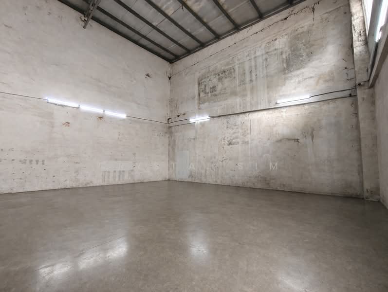 Kilang untuk Dijual di Seri Kembangan Industrial Area (Seri Kembangan) - Crystal Sim - Interior - PropertyGuru.com.my