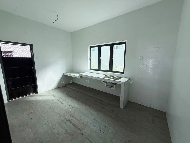 For Sale - Taman Lapangan Harmoni