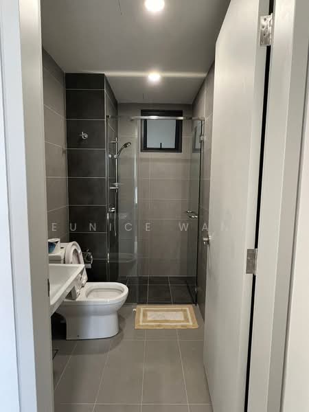 Service Residence for Rent at Sunway Belfield - Eunice Wang - Bathroom - PropertyGuru.com.my