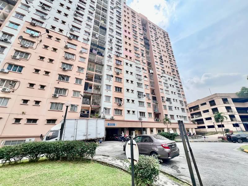 Apartment for Sale at Pangsapuri Jati Selatan - Tasya Ruslan - Exterior - PropertyGuru.com.my