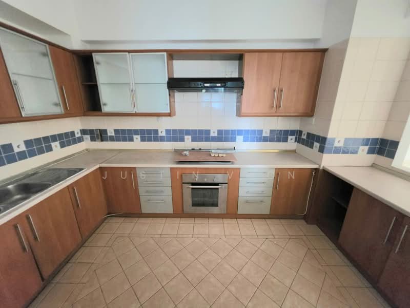 Condominium for Sale at Kiaramas Sutera - Justin Voon - Kitchen - PropertyGuru.com.my