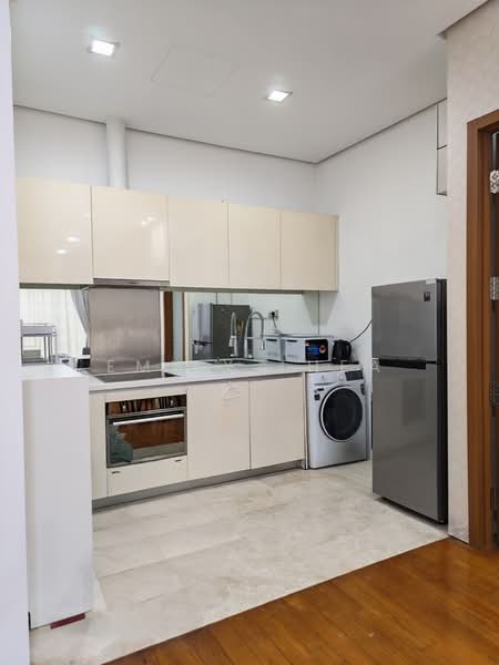 Service Residence for Rent at Vipod Residence - Emily Thea - Kitchen - PropertyGuru.com.my