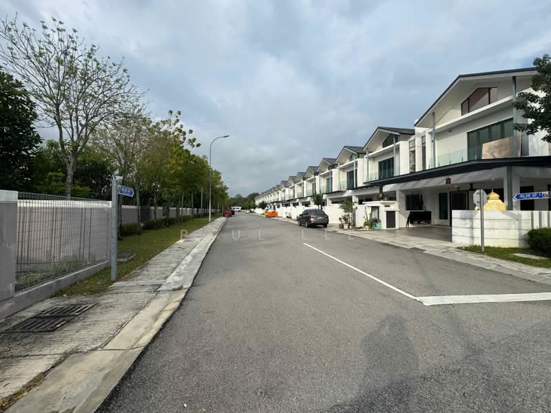 Rumah Teres 2 Tingkat untuk Dijual di Puchong (Selangor) - Paul Lee - Exterior - PropertyGuru.com.my