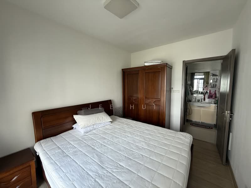 Apartment for Rent at Starview Bay @ Forest City - Jee Hui - Bedroom - PropertyGuru.com.my