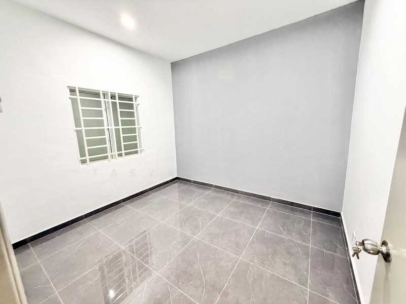 1-storey Terraced House for Sale in Bandar Teknologi Kajang (Kajang) - Tasya Ruslan - Interior - PropertyGuru.com.my