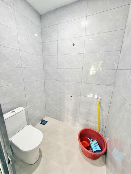 1-storey Terraced House for Sale in Bandar Teknologi Kajang (Kajang) - Tasya Ruslan - Bathroom - PropertyGuru.com.my