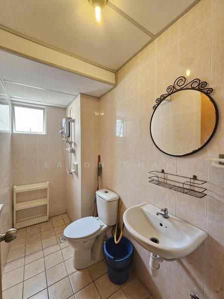 Kondominium untuk Disewa di Wangsa Metroview - Eason Chan - Bathroom - PropertyGuru.com.my
