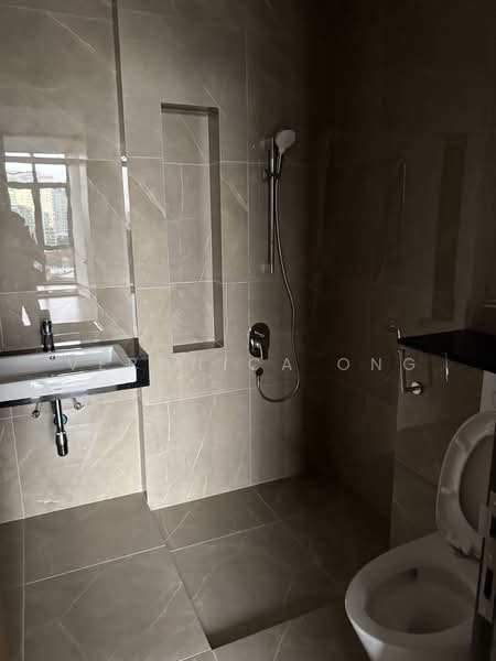 Impression U-Thant untuk Untuk Dijual - RM 2,500,000, Apr 2026 - Bathroom - PropertyGuru.com.my