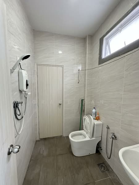 For Rent - Taman Kluang Perdana
