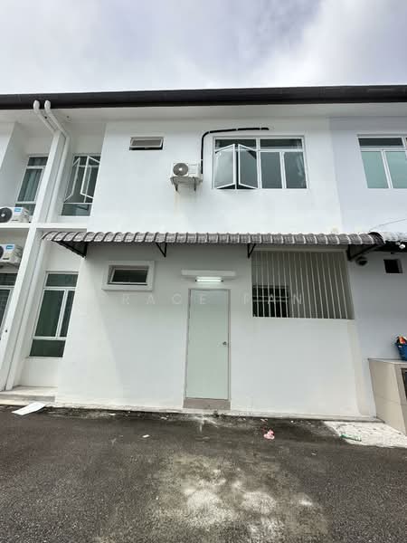 2-storey Terraced House for Rent in Taman Kluang Perdana (Kluang) - Grace Fan - Exterior - PropertyGuru.com.my