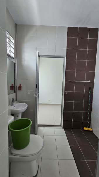 2-storey Terraced House for Sale in Batu Maung (Penang) - Sharon Wong - Bathroom - PropertyGuru.com.my