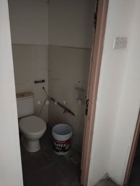 Shop / Office for Rent in Seremban (Negeri Sembilan) - Abby Tan - Bathroom - PropertyGuru.com.my