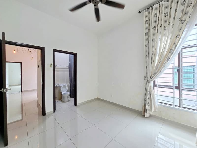 Cluster House for Sale in Masai (Johor) - Edward Siow - Interior - PropertyGuru.com.my