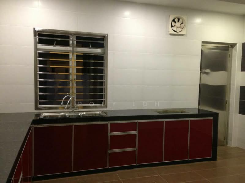 2-storey Terraced House for Rent in Taman Nusa Idaman (Iskandar Puteri (Nusajaya)) - Poey Loh - Kitchen - PropertyGuru.com.my