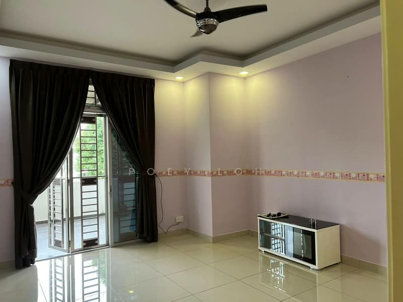2-storey Terraced House for Rent in Taman Nusa Idaman (Iskandar Puteri (Nusajaya)) - Poey Loh - Living Room - PropertyGuru.com.my