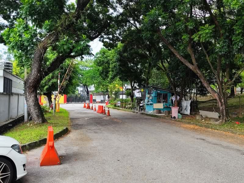 1-storey Terraced House for Sale in Bandar Sri Damansara (Selangor) - Kek Hong Chin - Guard house A - PropertyGuru.com.my