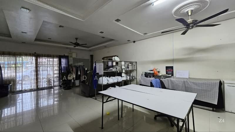 2-storey Terraced House for Sale in Bandar Nusa Rhu (Shah Alam) - Zaidah Ahmad - Interior - PropertyGuru.com.my
