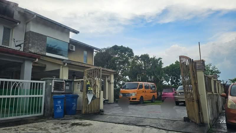 2-storey Terraced House for Sale in Bandar Nusa Rhu (Shah Alam) - Zaidah Ahmad - Exterior - PropertyGuru.com.my