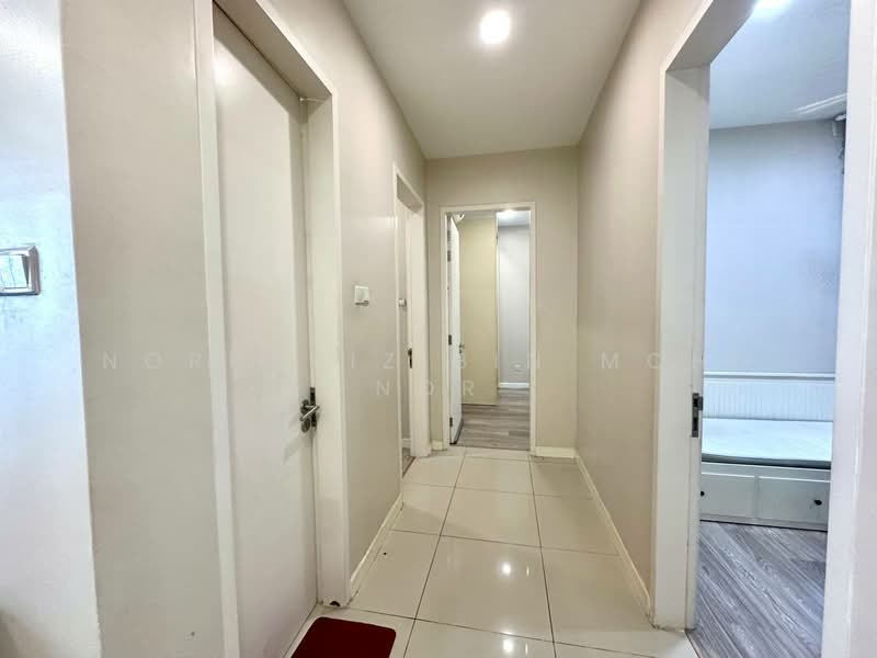 Service Residence for Rent at South View - Norhafiz Bin Mohd Nor - Corridor - PropertyGuru.com.my